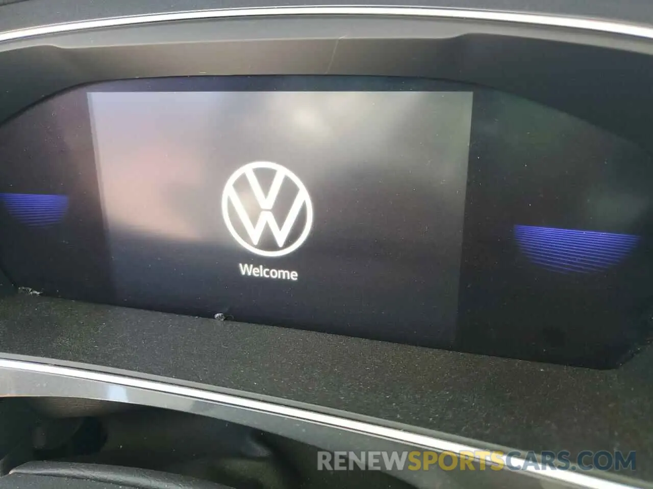 9 Photograph of a damaged car 3VV3B7AX6NM014132 VOLKSWAGEN TIGUAN 2022