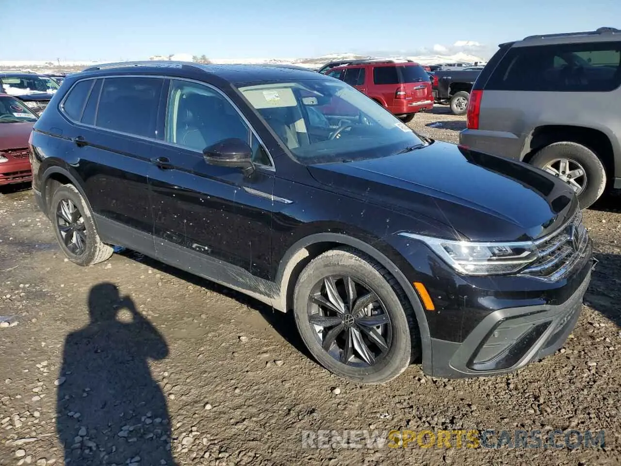 4 Photograph of a damaged car 3VV3B7AX7NM162029 VOLKSWAGEN TIGUAN 2022