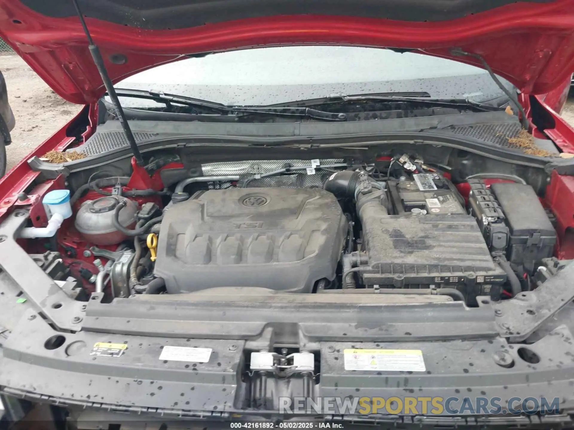 10 Photograph of a damaged car 3VV3B7AX7NM170227 VOLKSWAGEN TIGUAN 2022