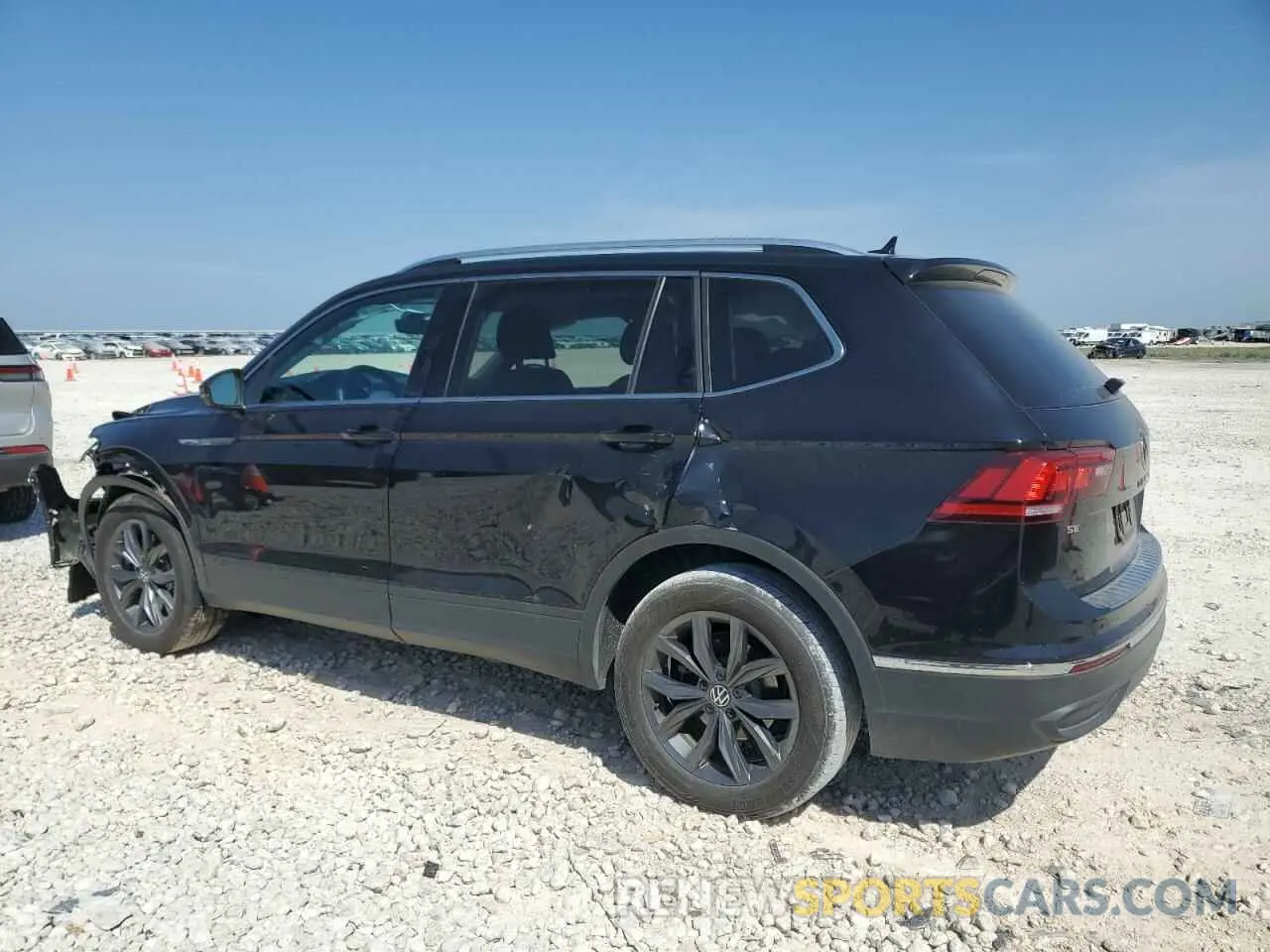 2 Photograph of a damaged car 3VV3B7AX8NM121859 VOLKSWAGEN TIGUAN 2022