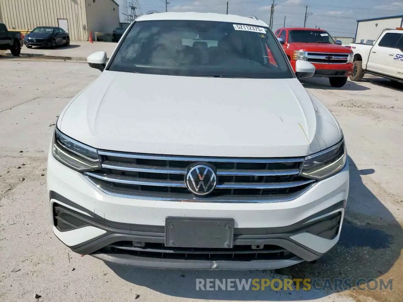 5 Photograph of a damaged car 3VV3B7AX8NM162220 VOLKSWAGEN TIGUAN 2022