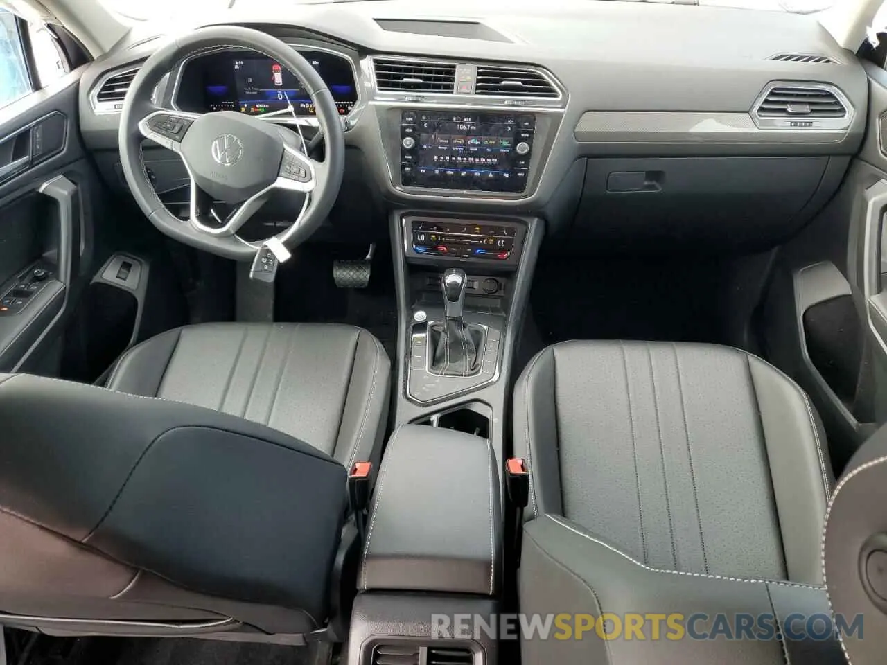 8 Photograph of a damaged car 3VV3B7AX9NM167961 VOLKSWAGEN TIGUAN 2022