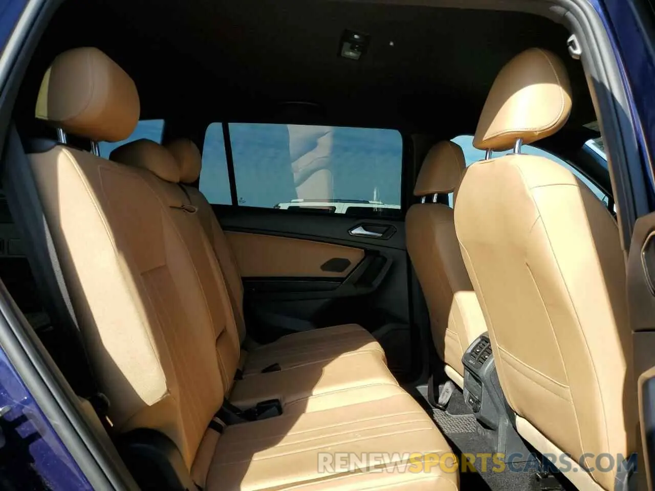 11 Photograph of a damaged car 3VV3B7AX9NM172979 VOLKSWAGEN TIGUAN 2022