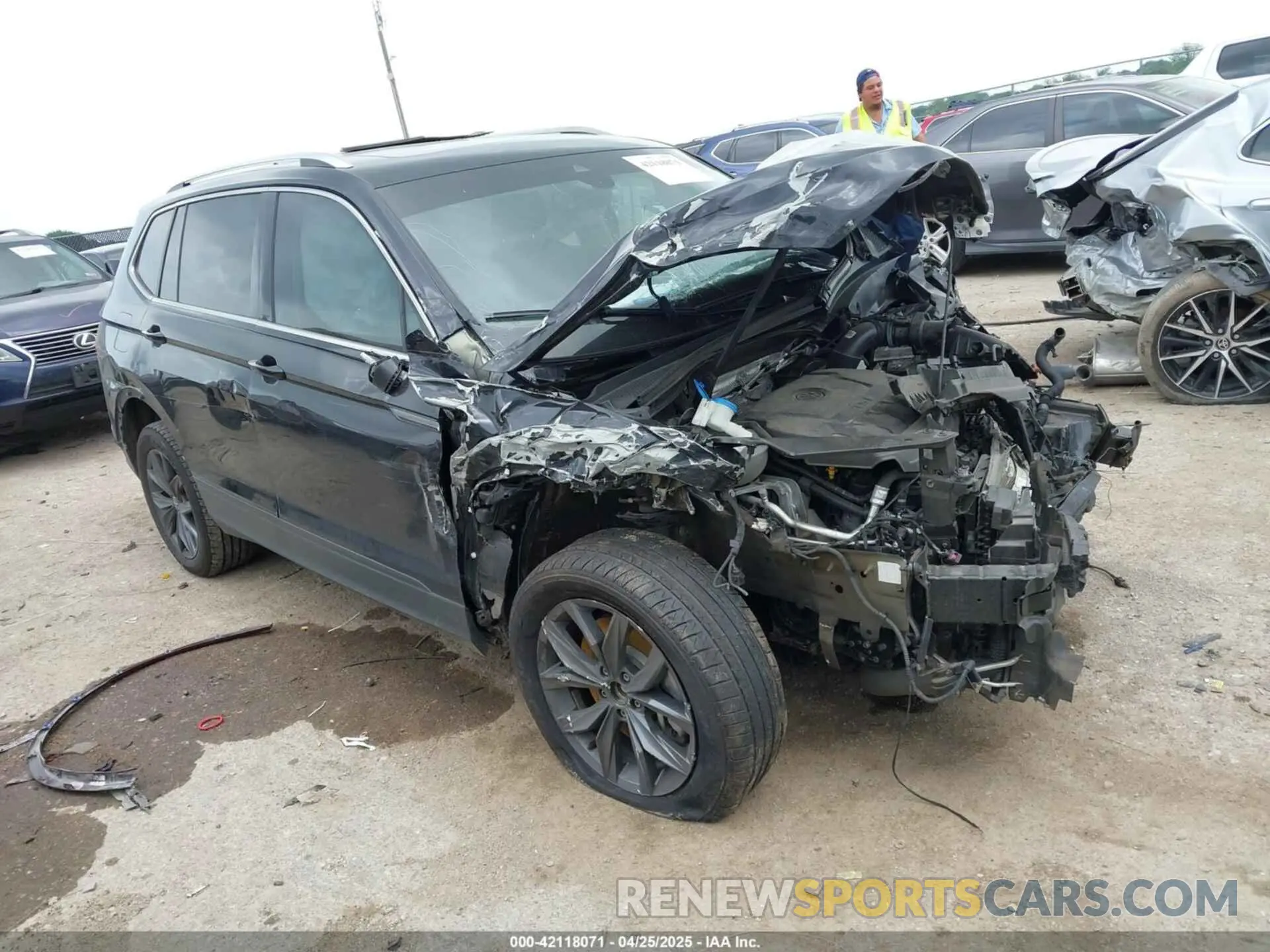 1 Photograph of a damaged car 3VV3B7AXXNM117019 VOLKSWAGEN TIGUAN 2022