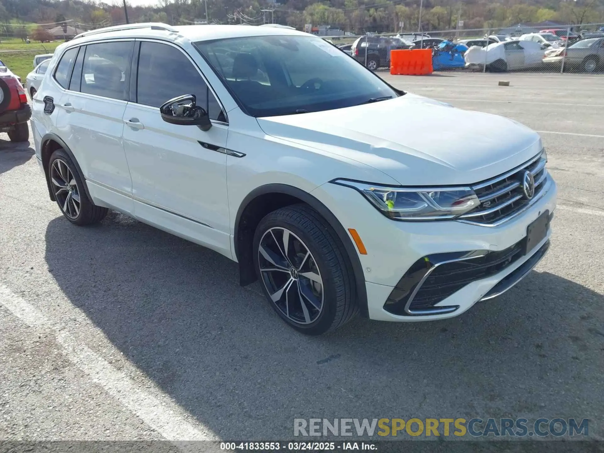 1 Photograph of a damaged car 3VV4B7AX5NM167234 VOLKSWAGEN TIGUAN 2022