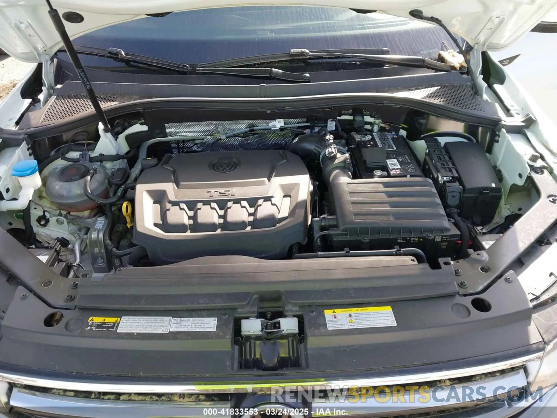 10 Photograph of a damaged car 3VV4B7AX5NM167234 VOLKSWAGEN TIGUAN 2022