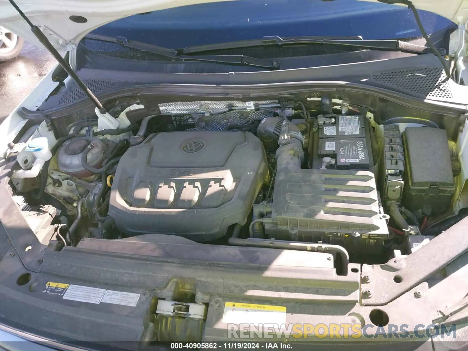 10 Photograph of a damaged car 3VV4B7AX6NM084928 VOLKSWAGEN TIGUAN 2022