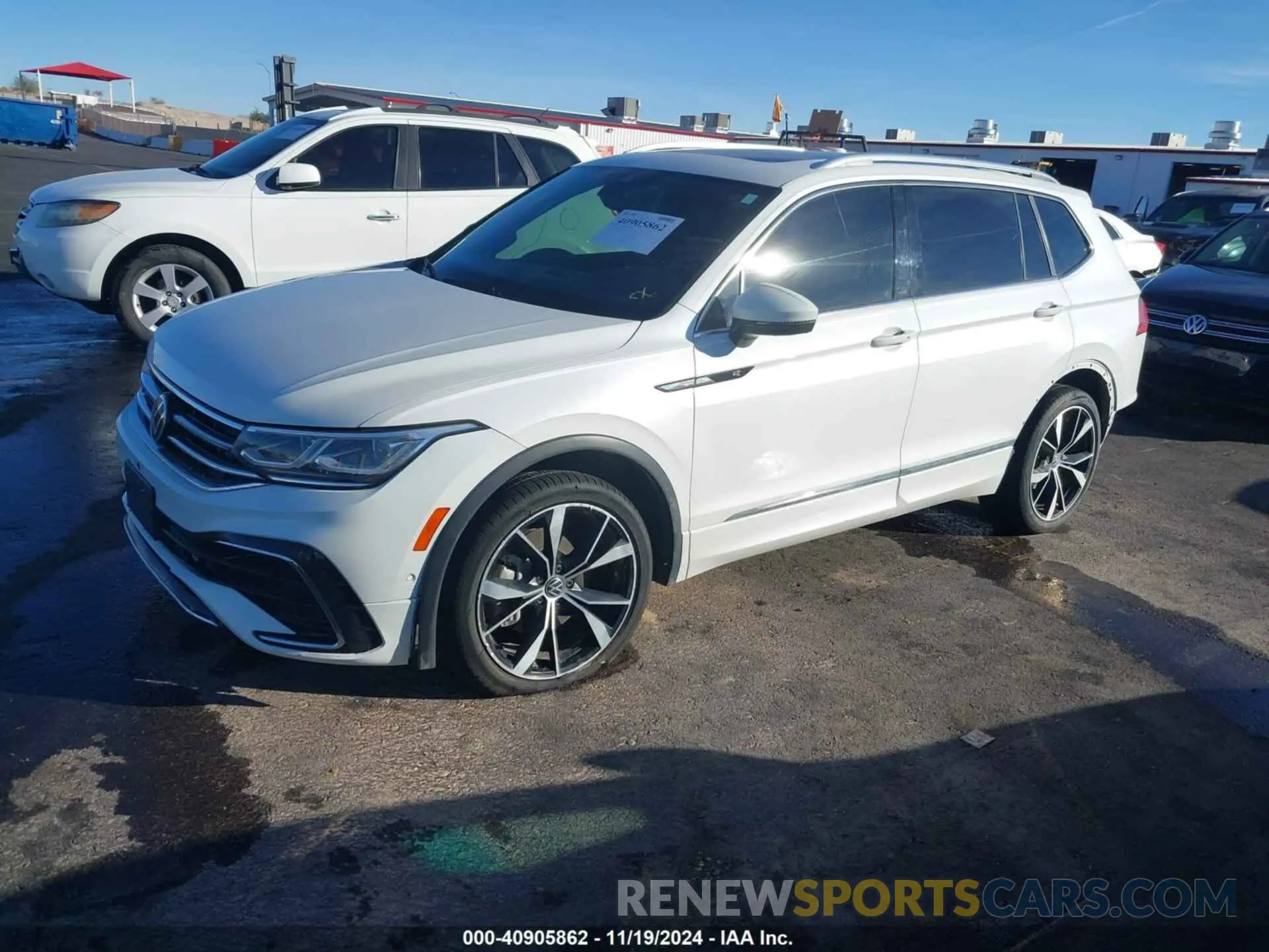 2 Photograph of a damaged car 3VV4B7AX6NM084928 VOLKSWAGEN TIGUAN 2022