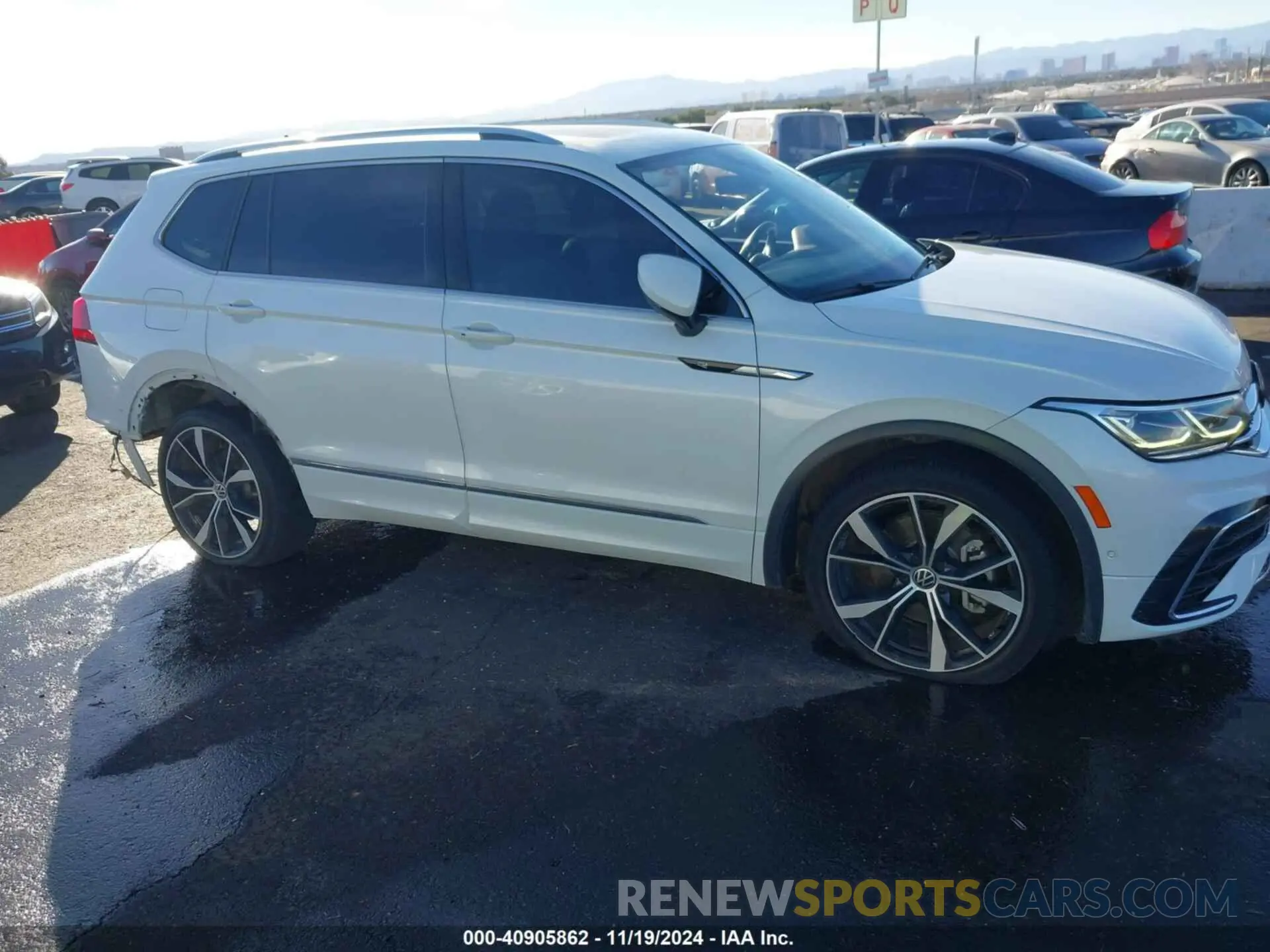 6 Photograph of a damaged car 3VV4B7AX6NM084928 VOLKSWAGEN TIGUAN 2022