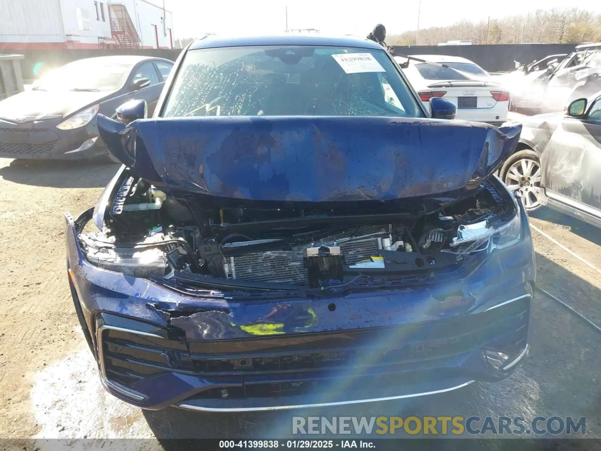 12 Photograph of a damaged car 3VV4B7AX8NM003928 VOLKSWAGEN TIGUAN 2022
