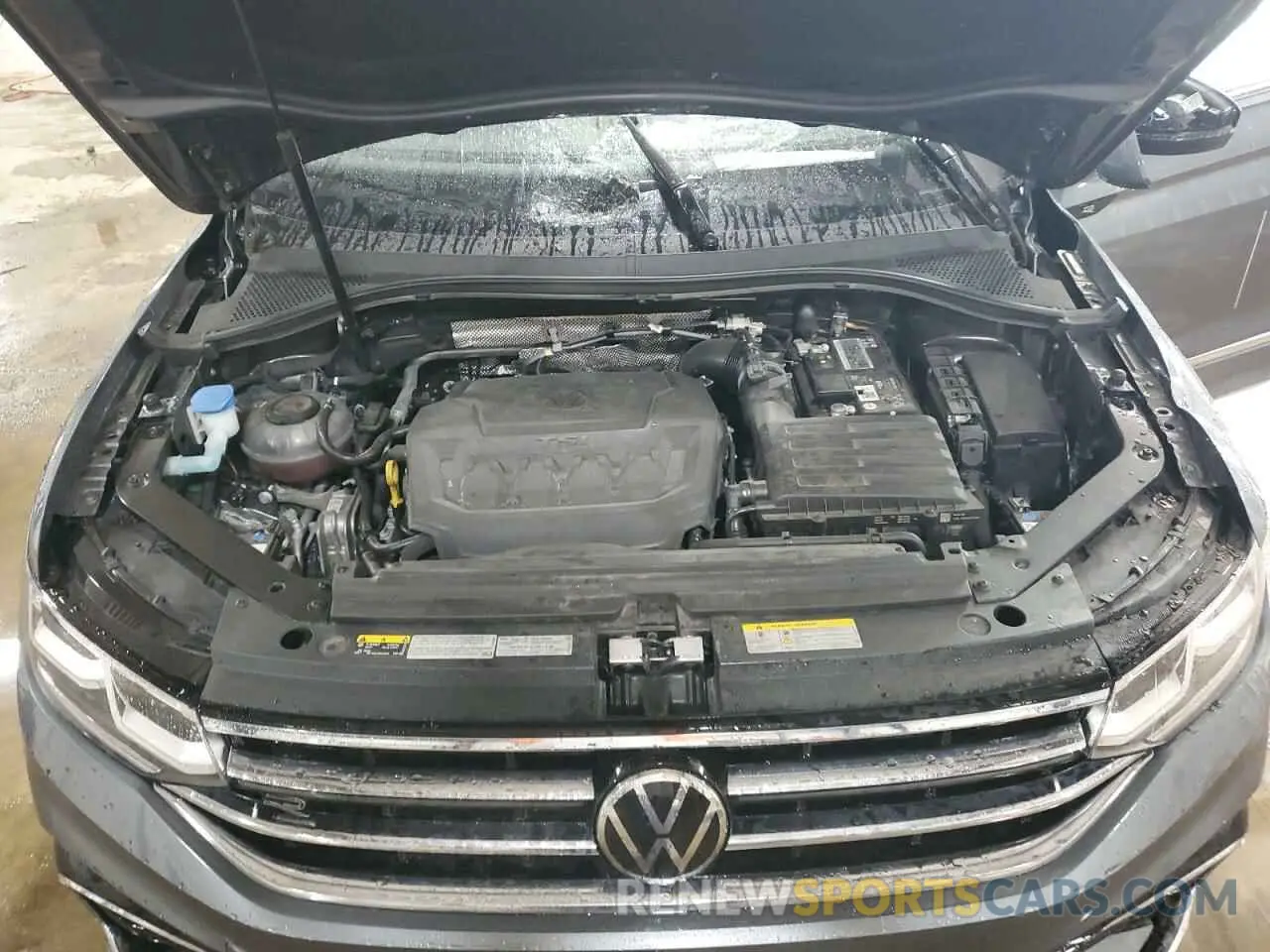11 Photograph of a damaged car 3VV4B7AX9NM013397 VOLKSWAGEN TIGUAN 2022