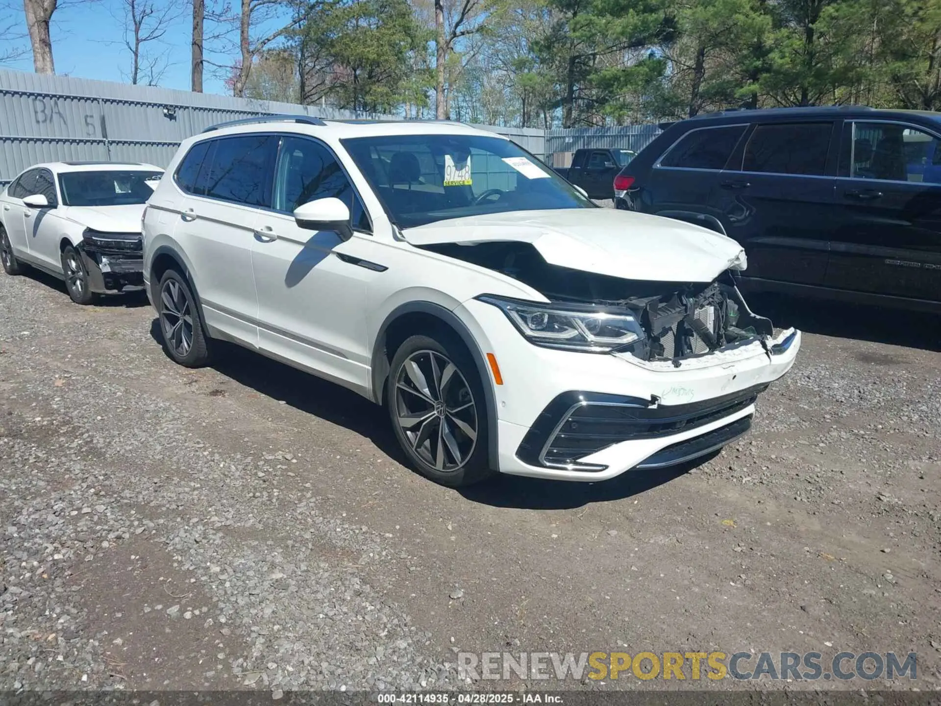 1 Photograph of a damaged car 3VV4B7AX9NM176468 VOLKSWAGEN TIGUAN 2022