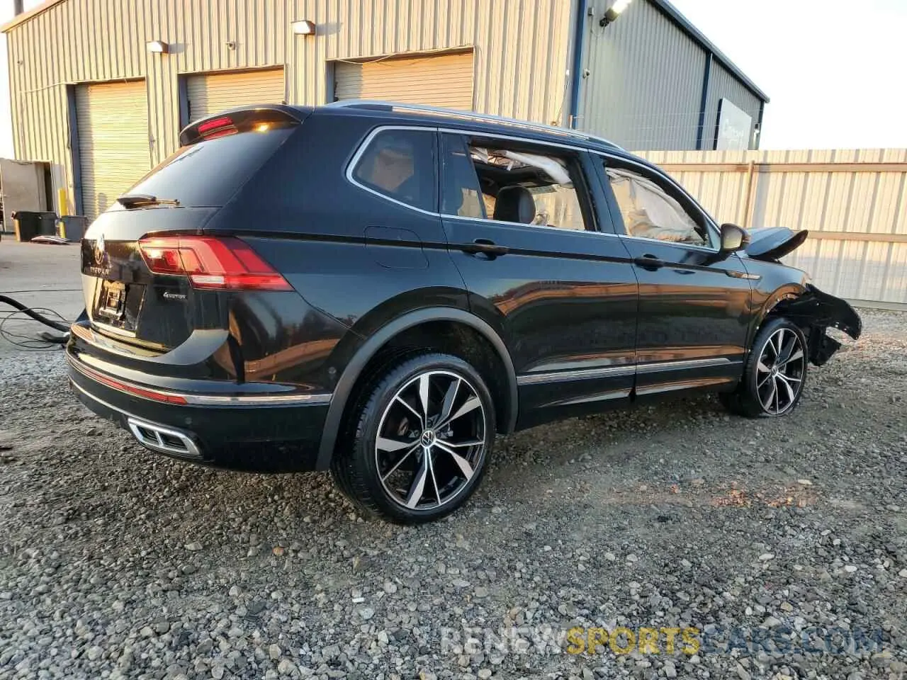 3 Photograph of a damaged car 3VV4B7AXXNM004174 VOLKSWAGEN TIGUAN 2022