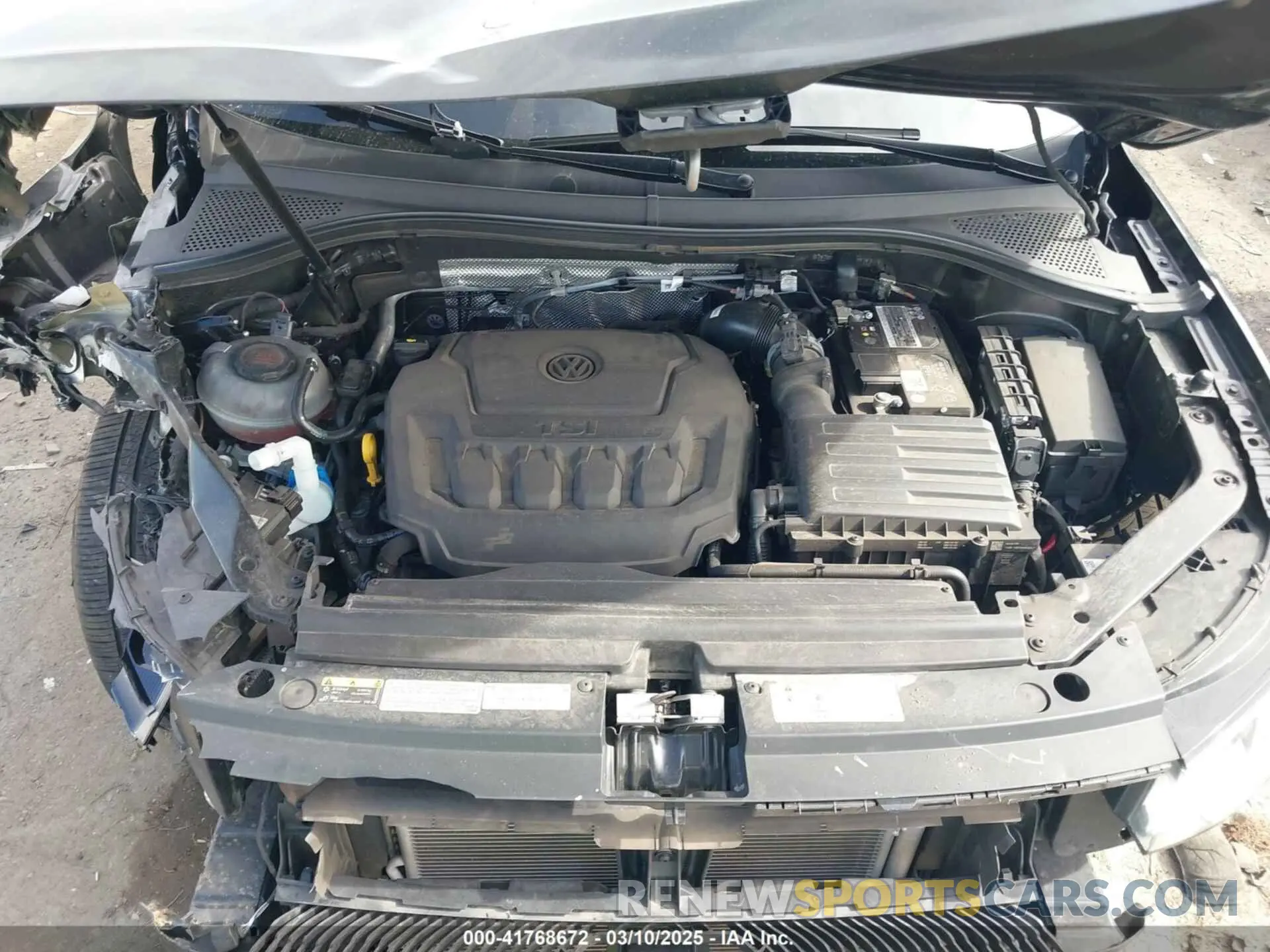 10 Photograph of a damaged car 3VV4B7AXXNM142698 VOLKSWAGEN TIGUAN 2022