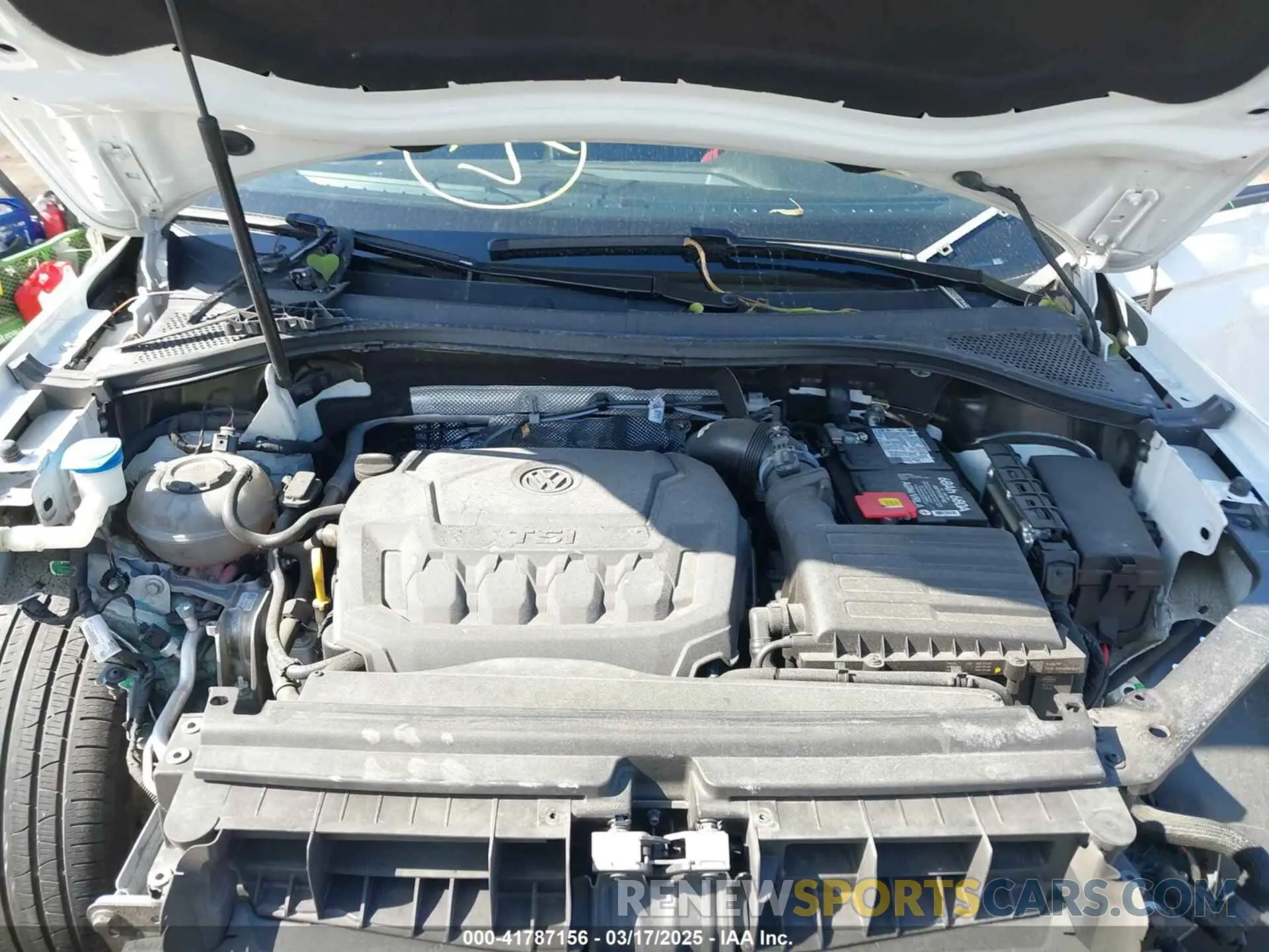 10 Photograph of a damaged car 3VV8B7AX1NM042720 VOLKSWAGEN TIGUAN 2022