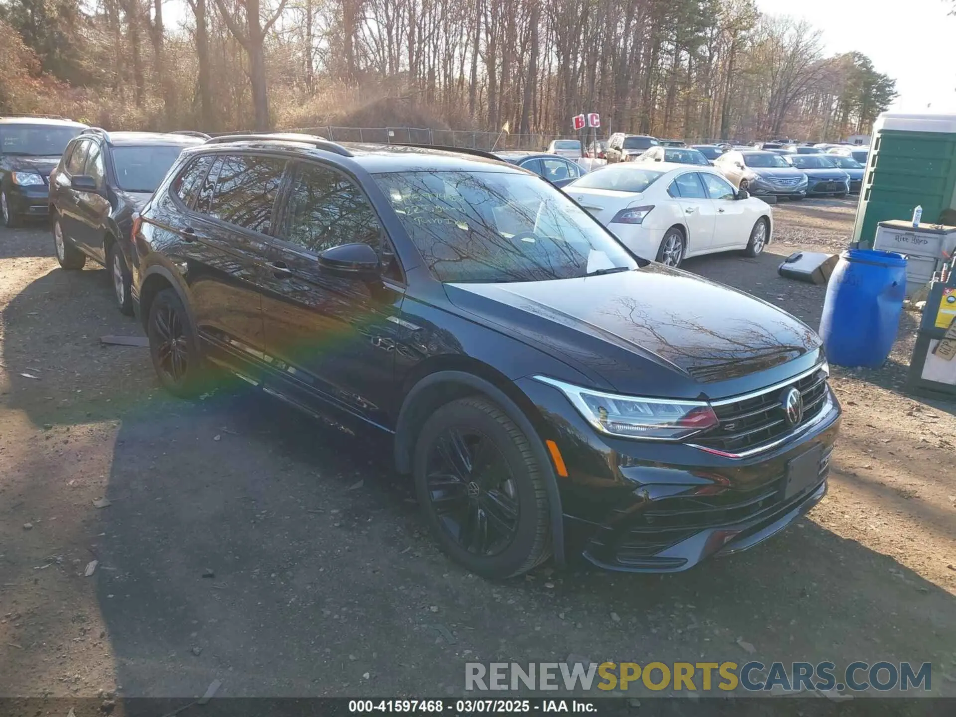1 Photograph of a damaged car 3VV8B7AX2NM029751 VOLKSWAGEN TIGUAN 2022