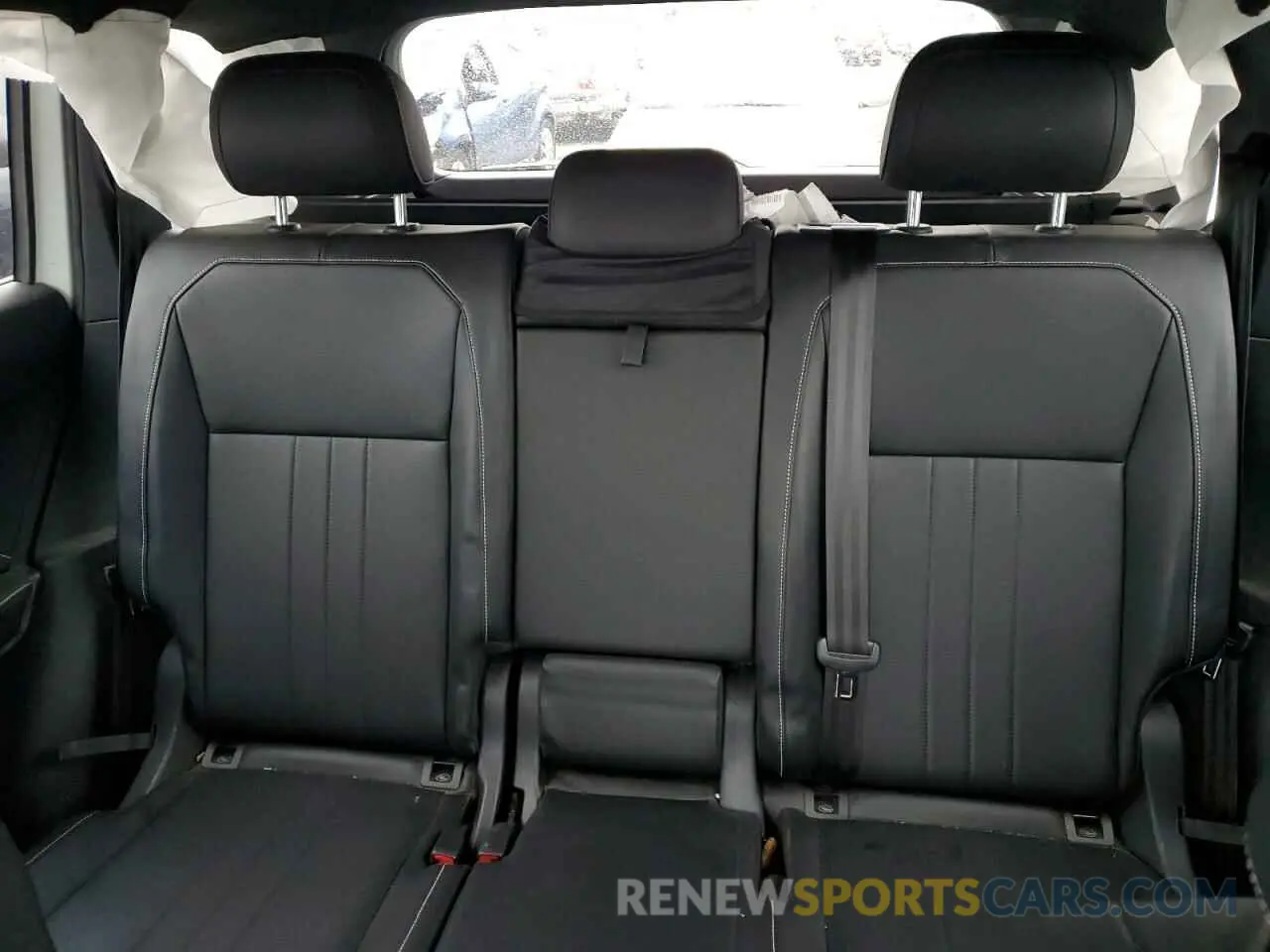 10 Photograph of a damaged car 3VV8B7AX4NM095511 VOLKSWAGEN TIGUAN 2022