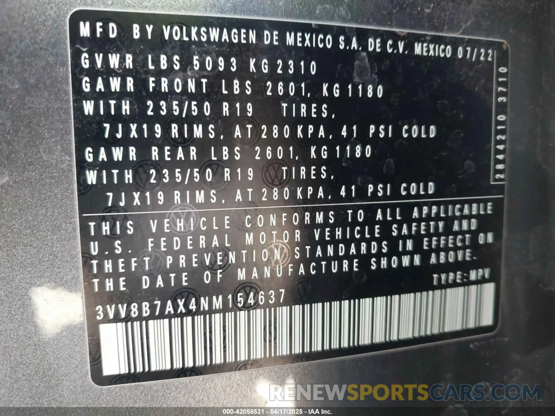 9 Photograph of a damaged car 3VV8B7AX4NM154637 VOLKSWAGEN TIGUAN 2022