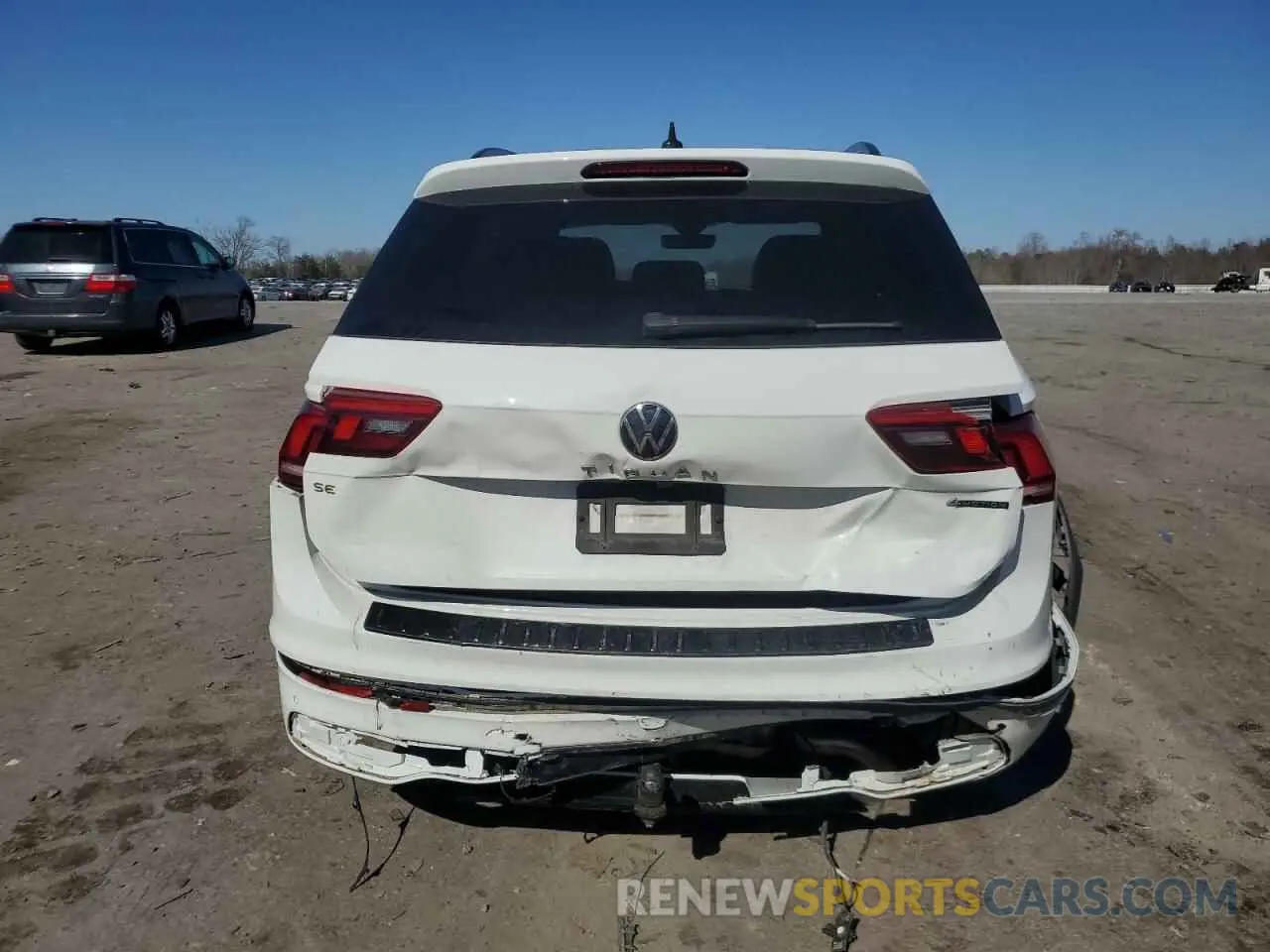 6 Photograph of a damaged car 3VV8B7AX5NM094495 VOLKSWAGEN TIGUAN 2022