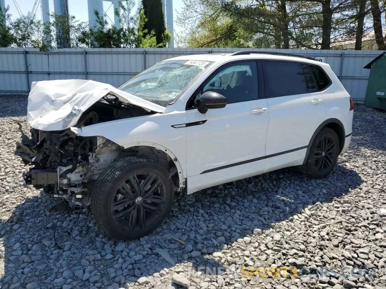 1 Photograph of a damaged car 3VV8B7AX6NM038047 VOLKSWAGEN TIGUAN 2022