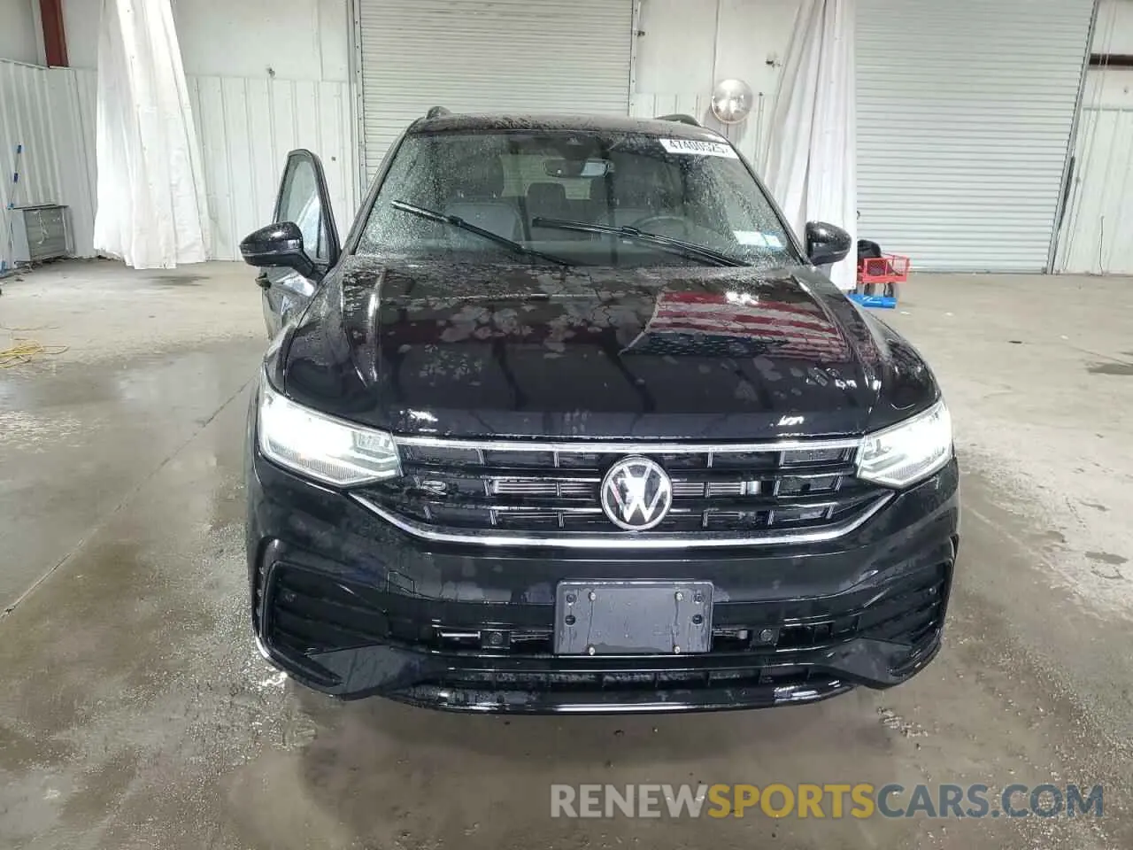 5 Photograph of a damaged car 3VV8B7AX6NM168877 VOLKSWAGEN TIGUAN 2022