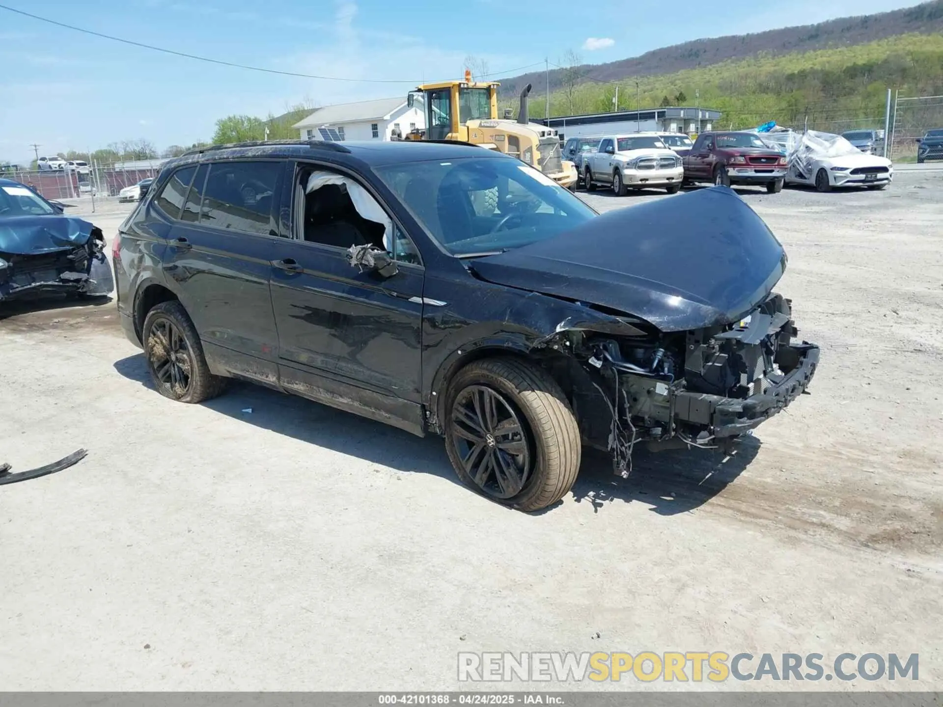 1 Photograph of a damaged car 3VV8B7AX8NM083992 VOLKSWAGEN TIGUAN 2022