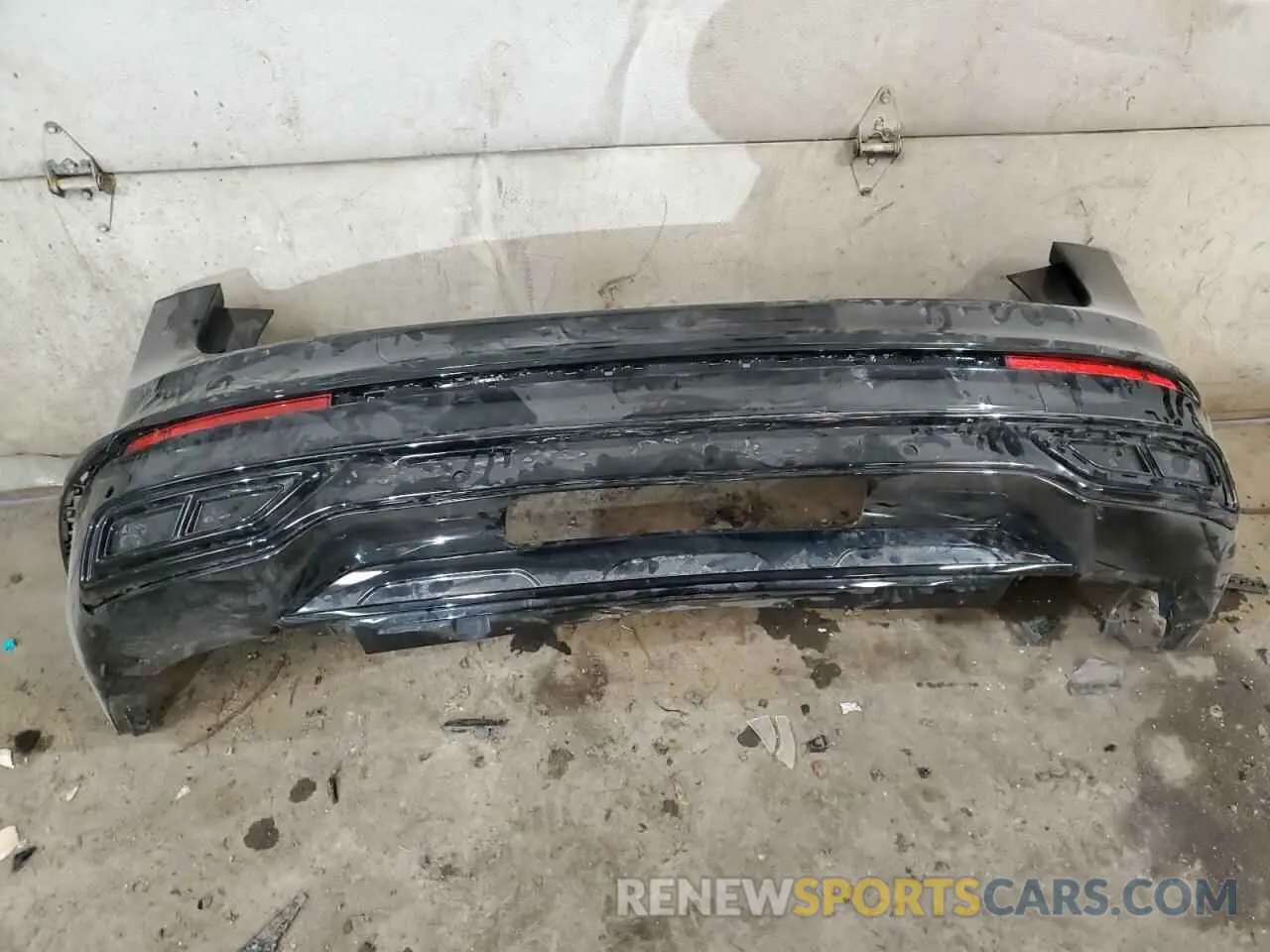13 Photograph of a damaged car 3VV8B7AX8NM102055 VOLKSWAGEN TIGUAN 2022