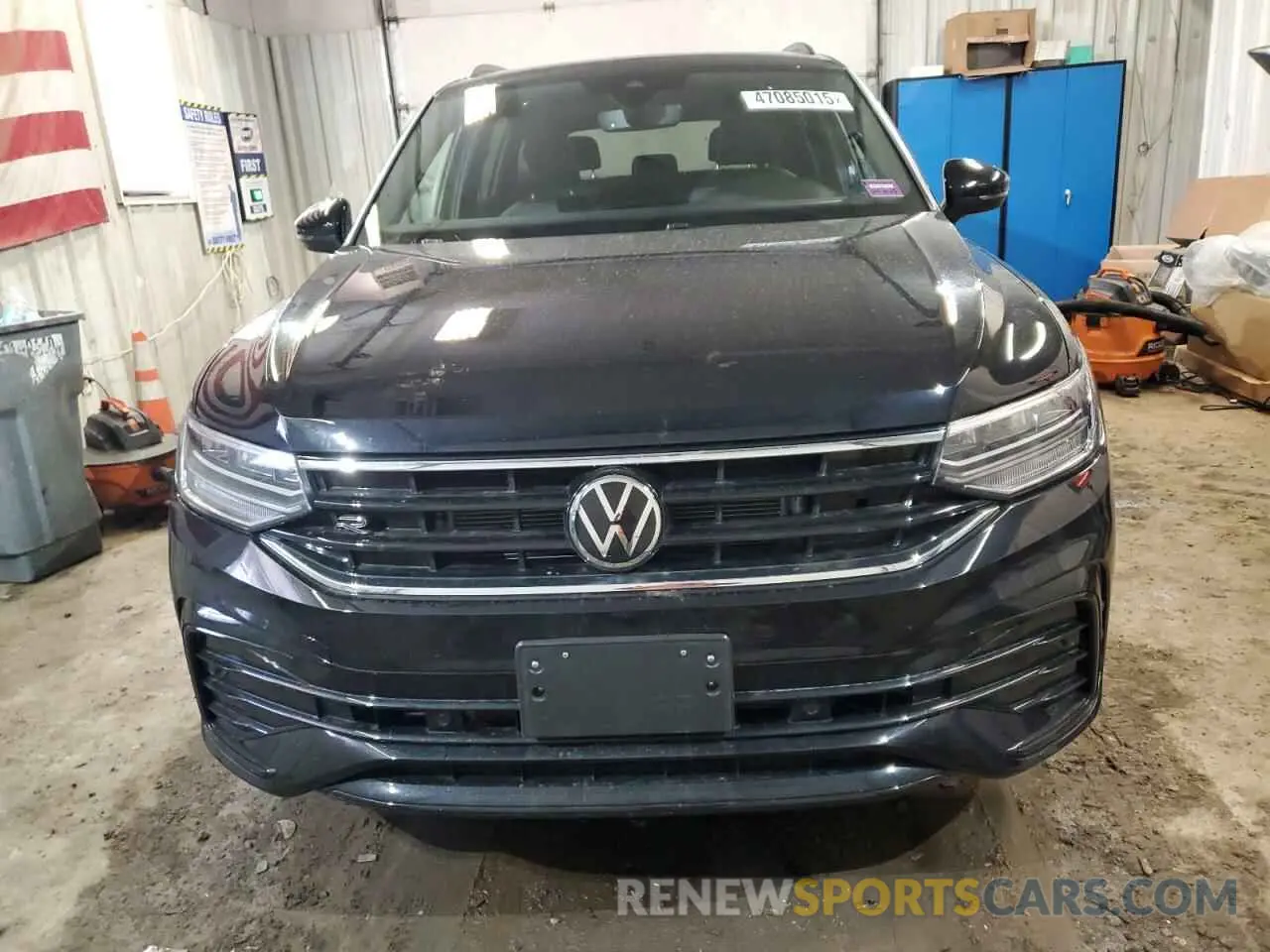 5 Photograph of a damaged car 3VV8B7AX8NM102055 VOLKSWAGEN TIGUAN 2022