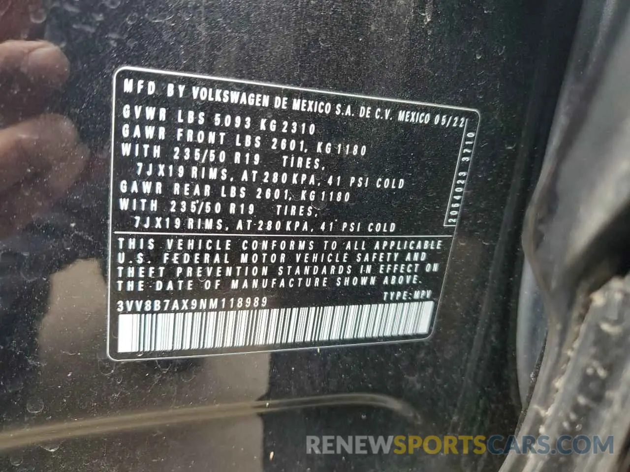 15 Photograph of a damaged car 3VV8B7AX9NM118989 VOLKSWAGEN TIGUAN 2022