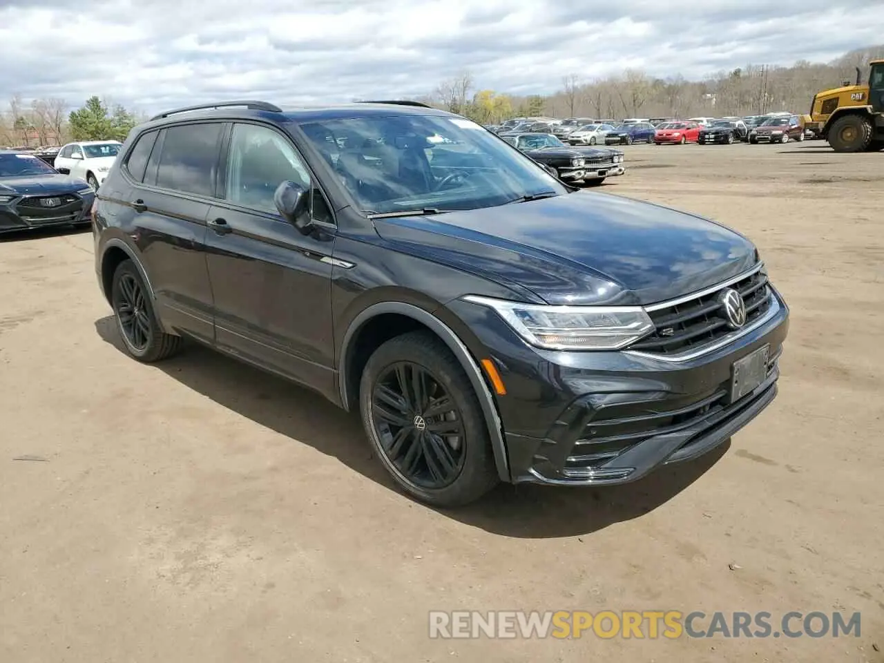 4 Photograph of a damaged car 3VV8B7AX9NM118989 VOLKSWAGEN TIGUAN 2022