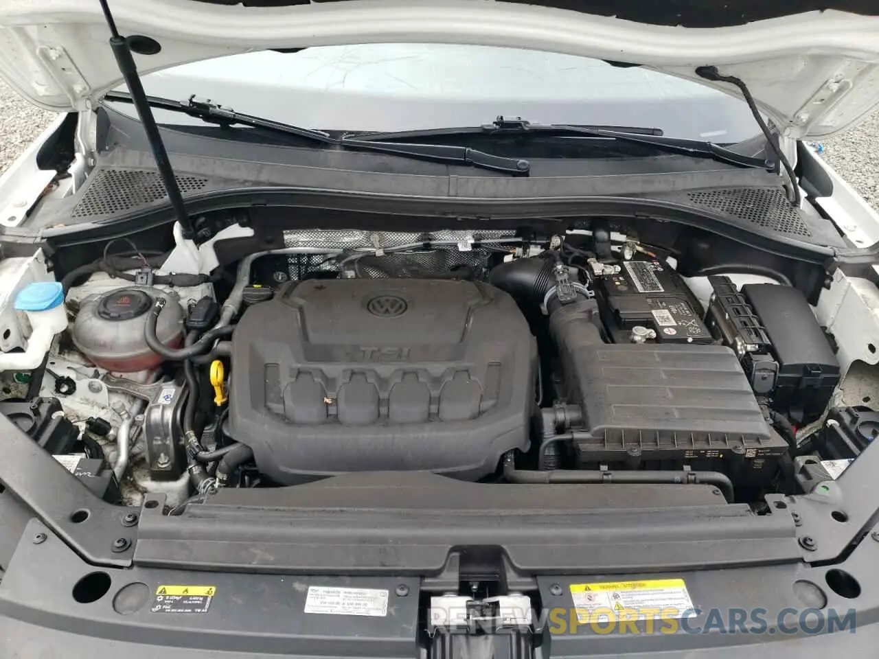 14 Photograph of a damaged car 3VVCB7AX0NM105283 VOLKSWAGEN TIGUAN 2022
