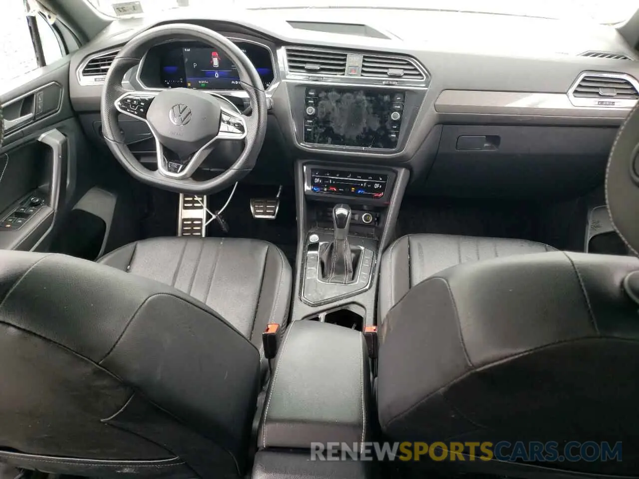 8 Photograph of a damaged car 3VVCB7AX0NM105283 VOLKSWAGEN TIGUAN 2022