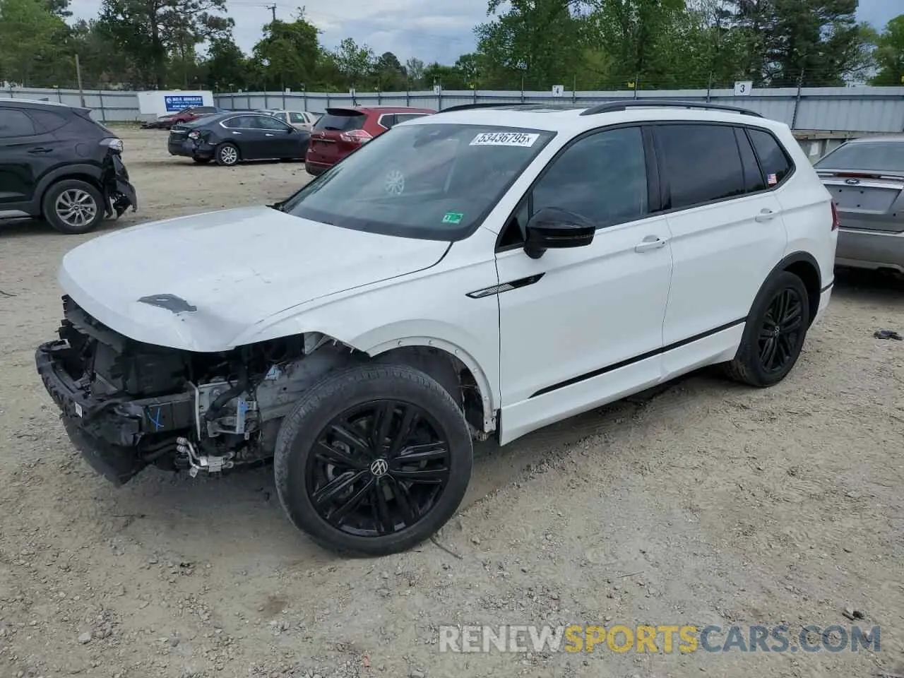 1 Photograph of a damaged car 3VVCB7AX0NM105476 VOLKSWAGEN TIGUAN 2022