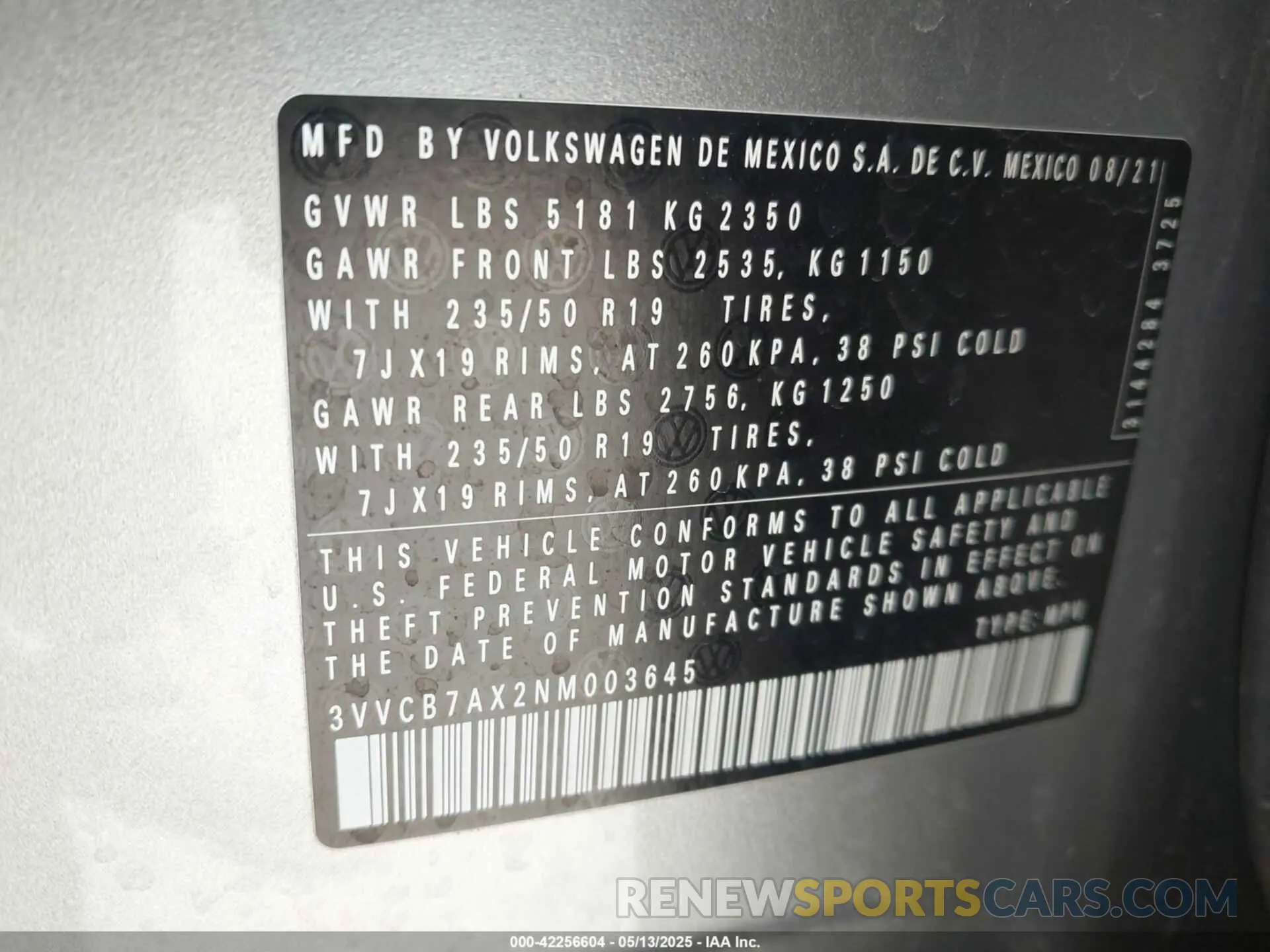 9 Photograph of a damaged car 3VVCB7AX2NM003645 VOLKSWAGEN TIGUAN 2022