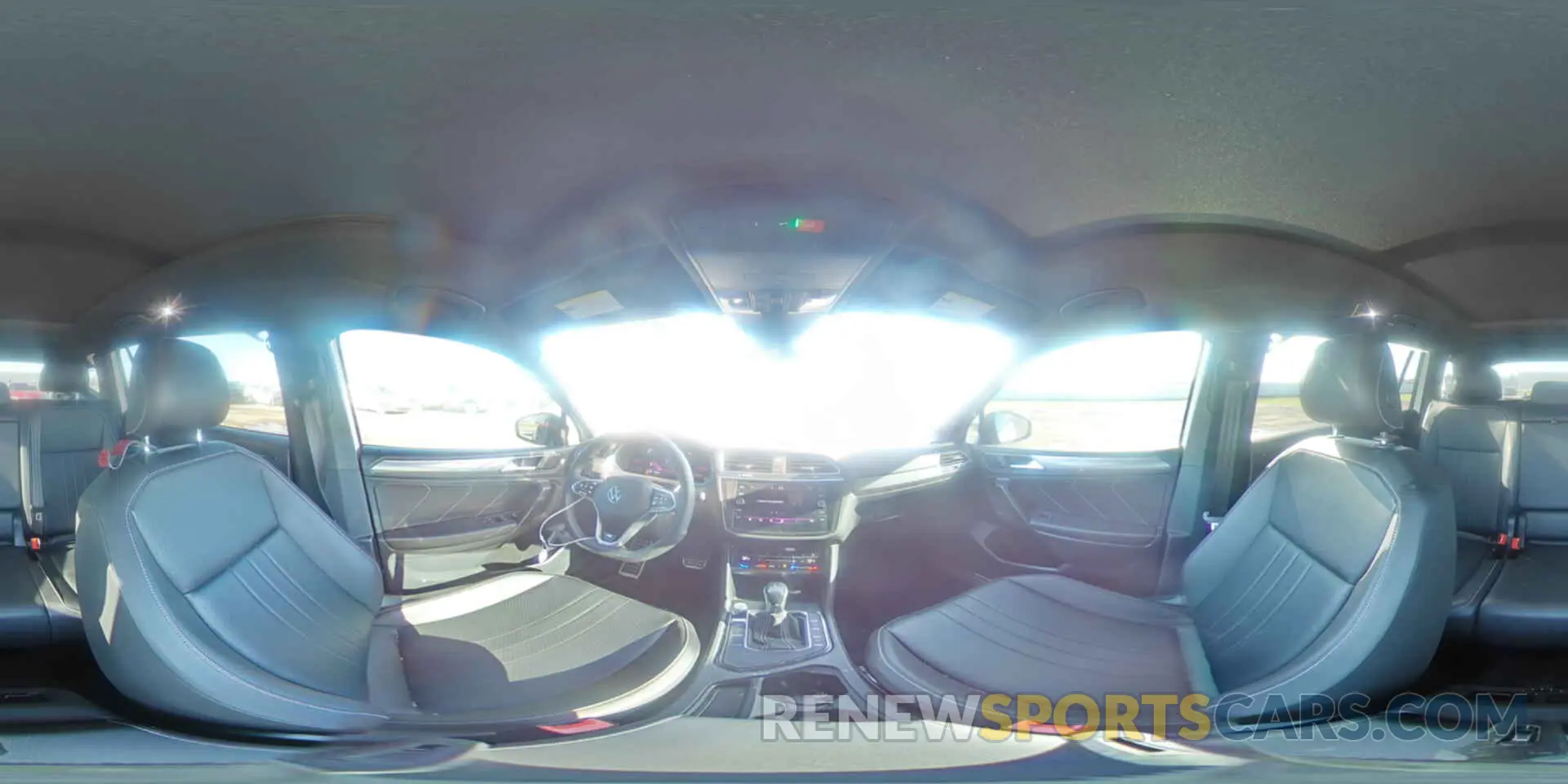 12 Photograph of a damaged car 3VVCB7AX5NM060390 VOLKSWAGEN TIGUAN 2022