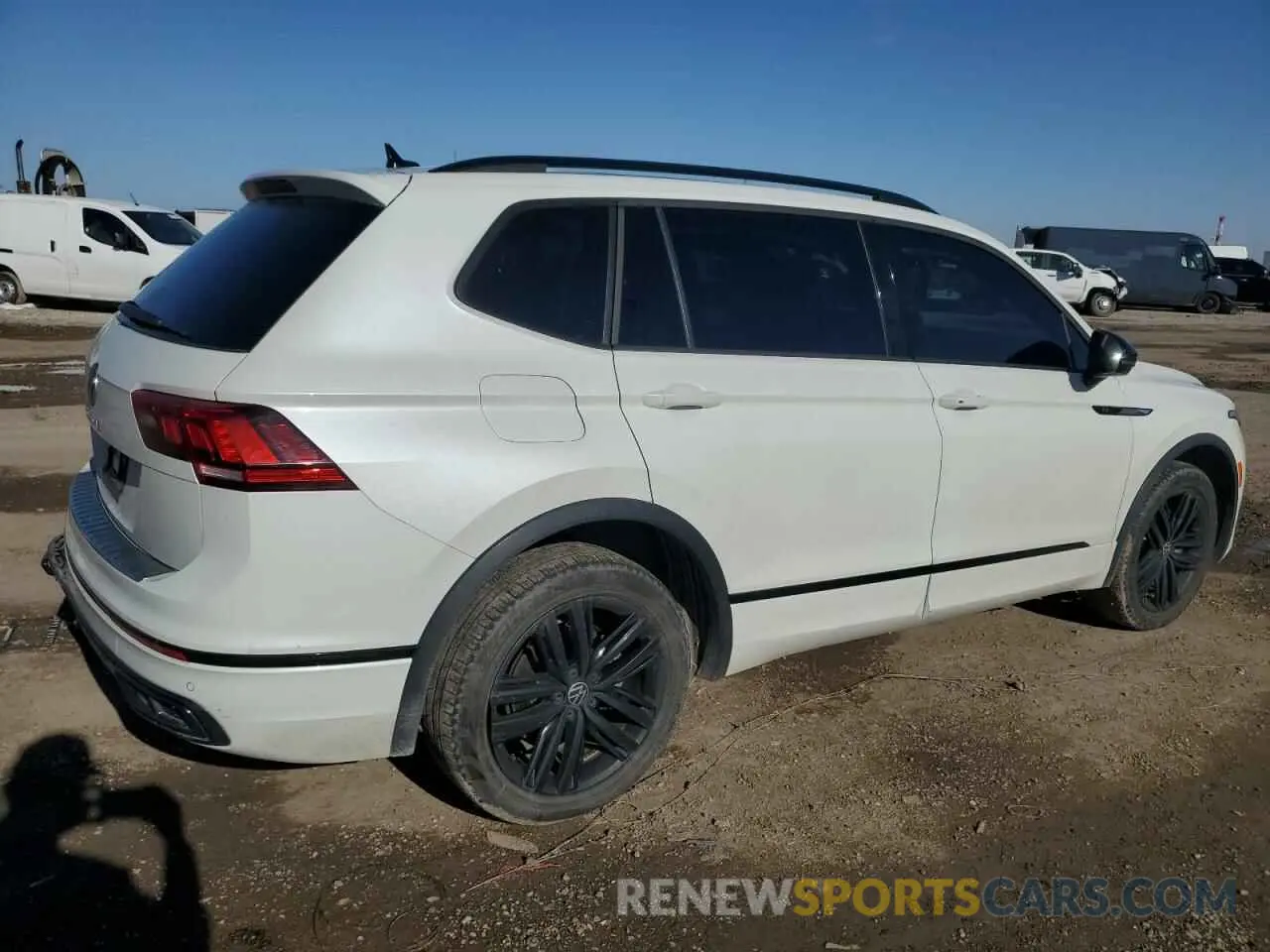 3 Photograph of a damaged car 3VVCB7AX5NM060390 VOLKSWAGEN TIGUAN 2022