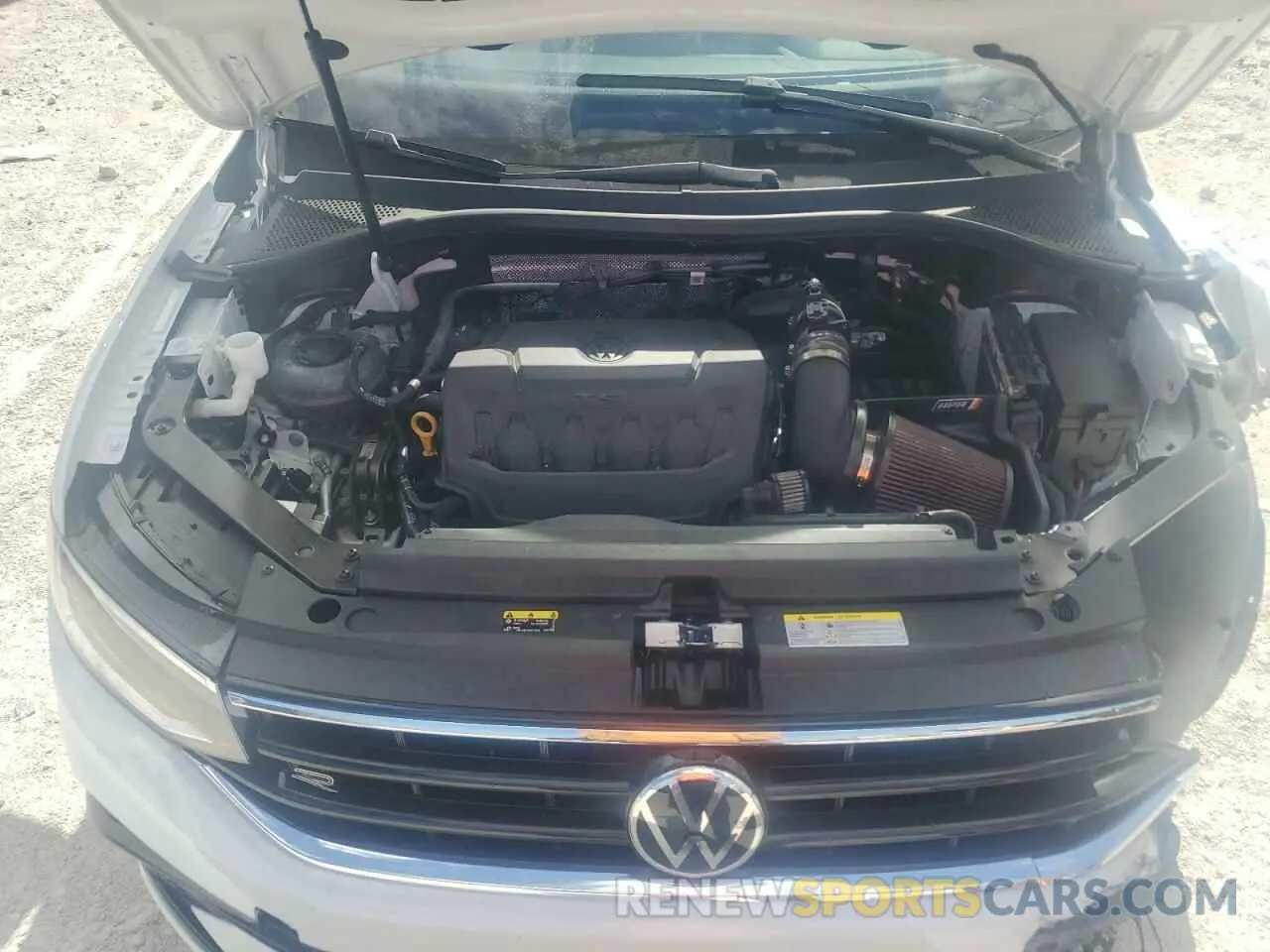 12 Photograph of a damaged car 3VVCB7AX8NM009403 VOLKSWAGEN TIGUAN 2022