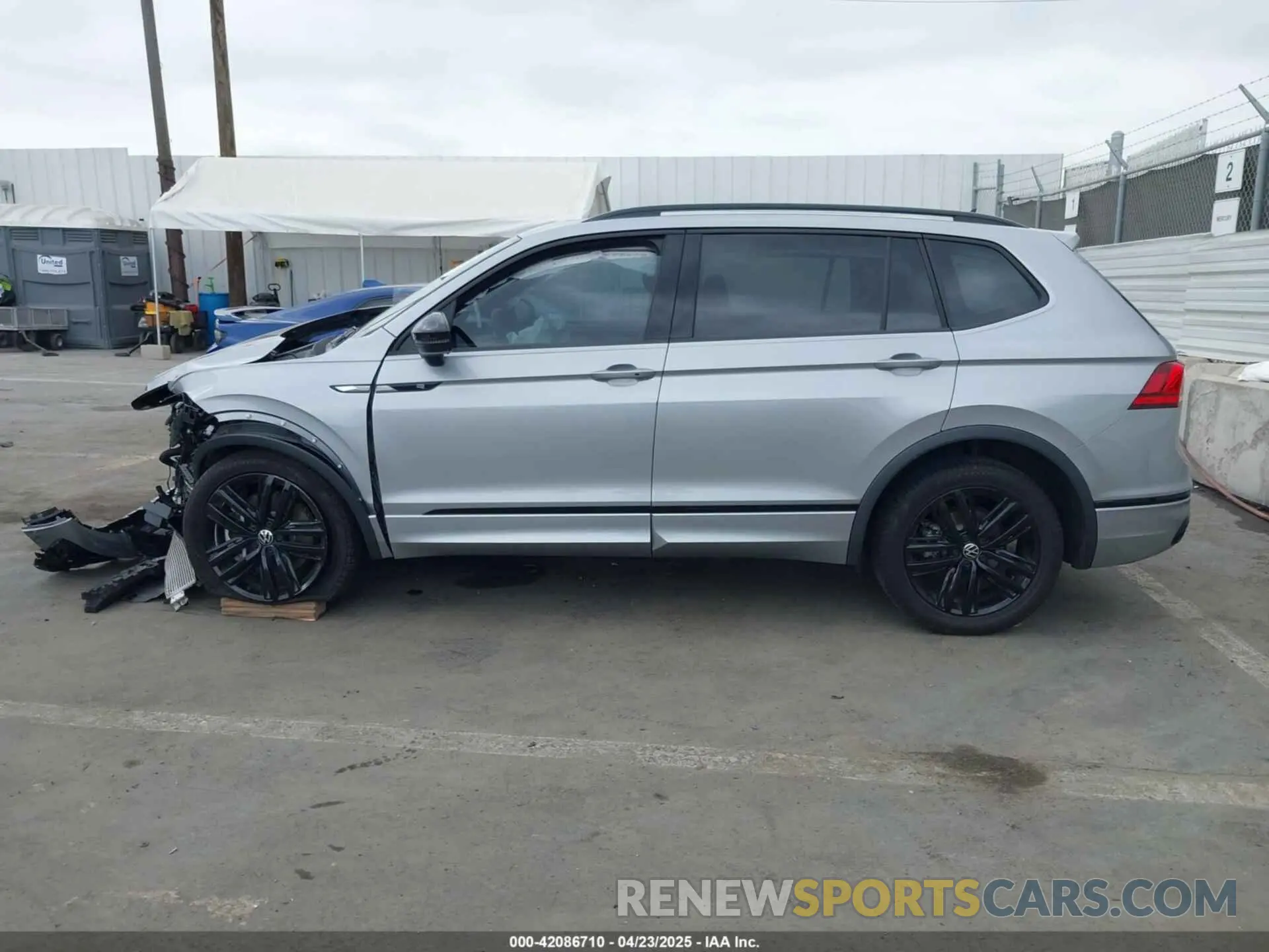 15 Photograph of a damaged car 3VVCB7AX8NM162878 VOLKSWAGEN TIGUAN 2022