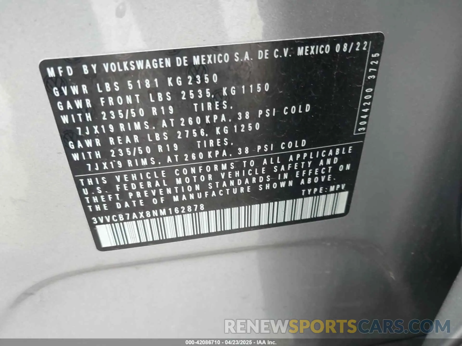 9 Photograph of a damaged car 3VVCB7AX8NM162878 VOLKSWAGEN TIGUAN 2022