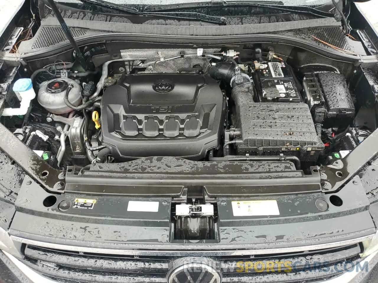 13 Photograph of a damaged car 3VVCB7AX9NM054396 VOLKSWAGEN TIGUAN 2022