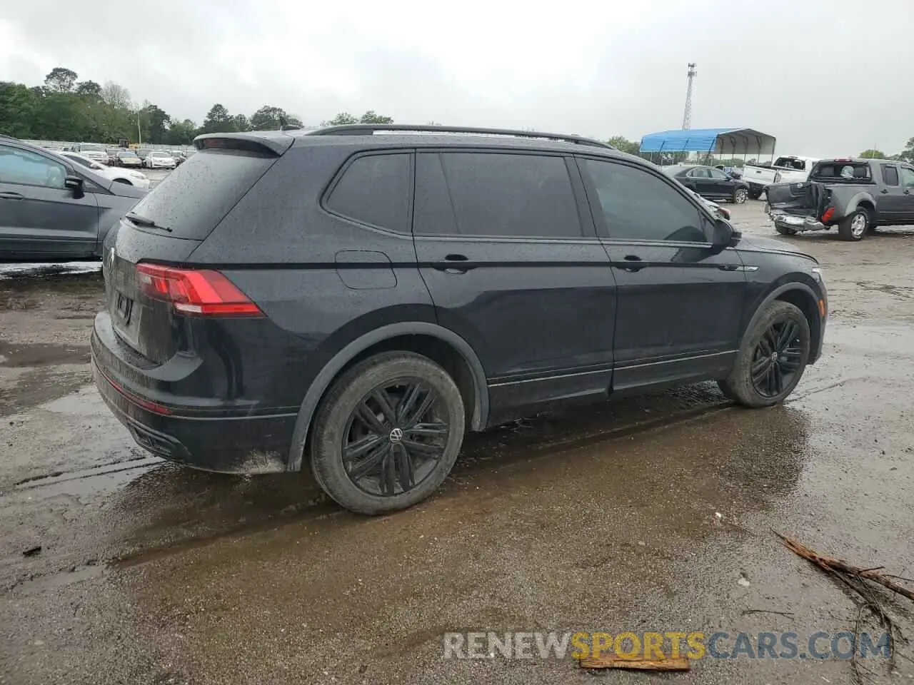 3 Photograph of a damaged car 3VVCB7AX9NM054396 VOLKSWAGEN TIGUAN 2022