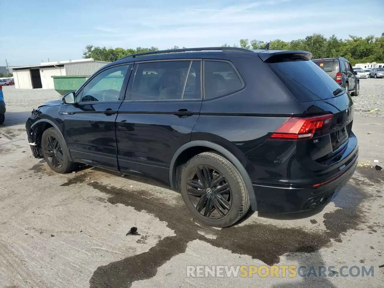 2 Photograph of a damaged car 3VVCB7AX9NM099855 VOLKSWAGEN TIGUAN 2022