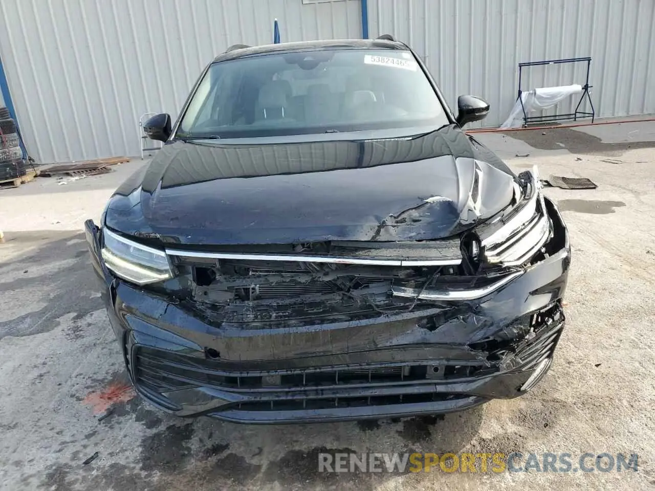 5 Photograph of a damaged car 3VVCB7AX9NM099855 VOLKSWAGEN TIGUAN 2022