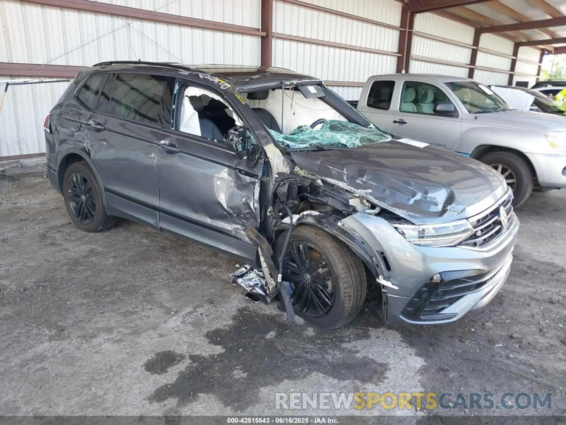 1 Photograph of a damaged car 3VVCB7AXXNM091425 VOLKSWAGEN TIGUAN 2022