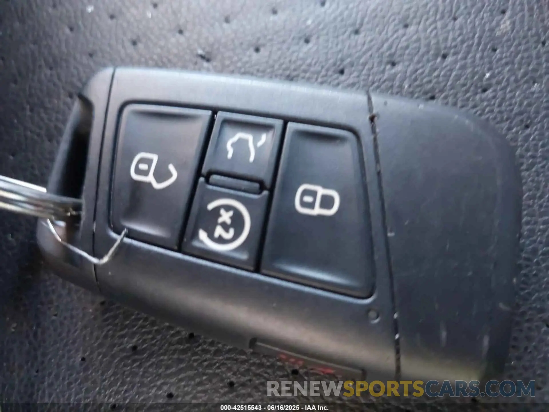 11 Photograph of a damaged car 3VVCB7AXXNM091425 VOLKSWAGEN TIGUAN 2022