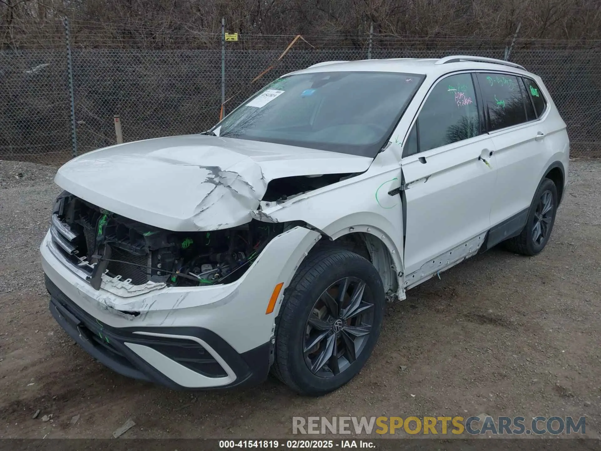 6 Photograph of a damaged car 3VV2B7AX8PM062519 VOLKSWAGEN TIGUAN 2023