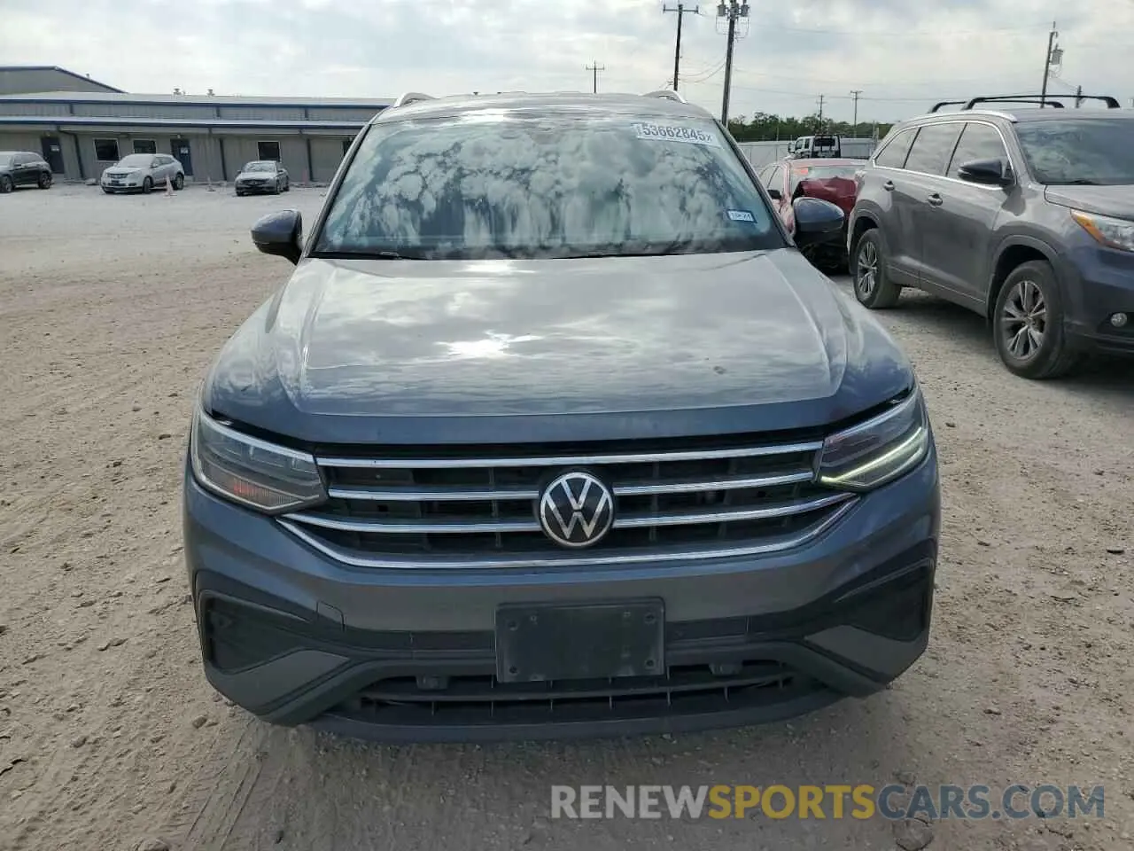 5 Photograph of a damaged car 3VV3B7AX0PM054872 VOLKSWAGEN TIGUAN 2023