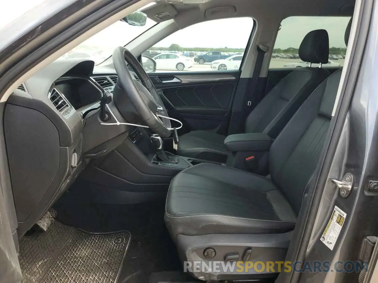 7 Photograph of a damaged car 3VV3B7AX0PM054872 VOLKSWAGEN TIGUAN 2023