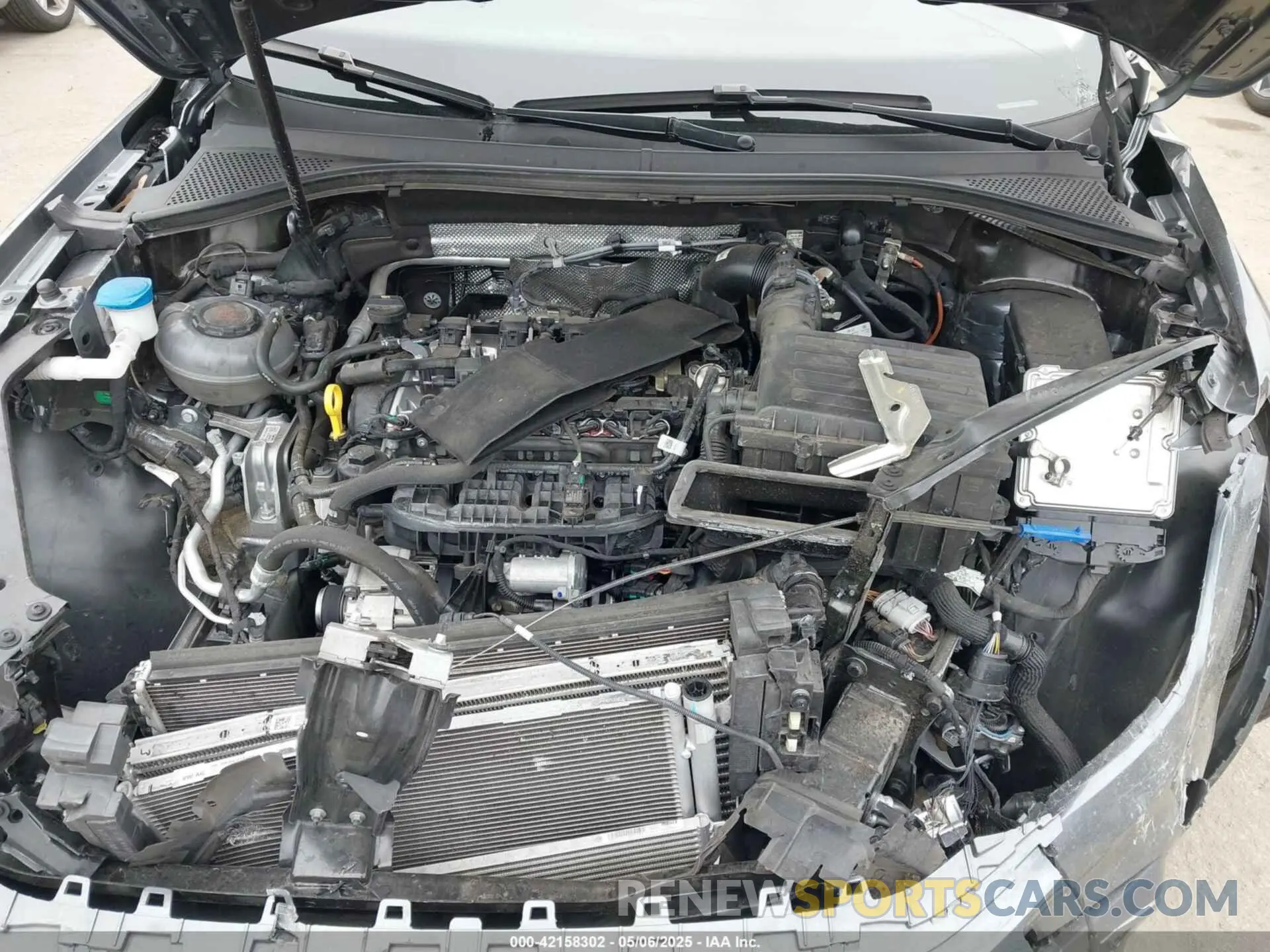 10 Photograph of a damaged car 3VV3B7AX0PM130980 VOLKSWAGEN TIGUAN 2023