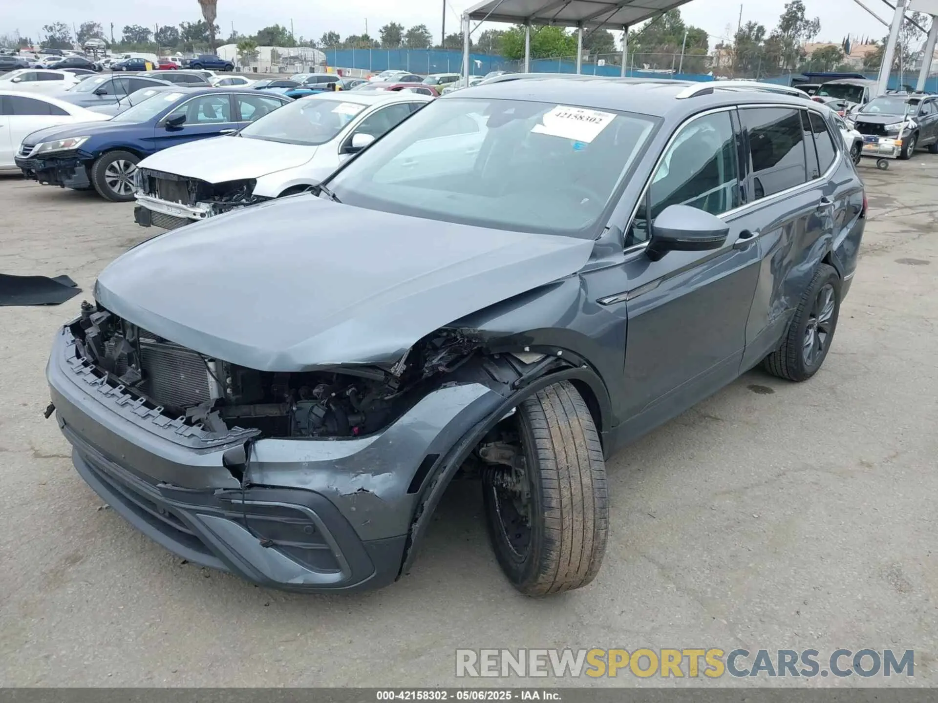 2 Photograph of a damaged car 3VV3B7AX0PM130980 VOLKSWAGEN TIGUAN 2023